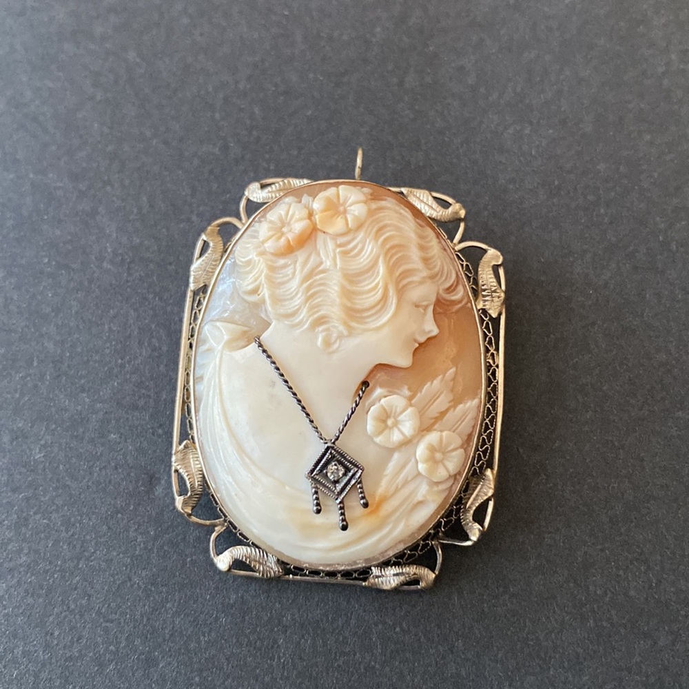 Art Deci DIamond Filigree Lady Cameo Pin or Pendant 14K White Gold - Picture 2 of 6